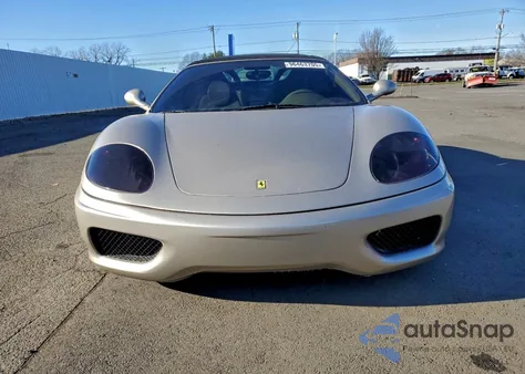 2003 Ferrari 360 Spider z USA, uszkodzony, nr VIN ZFFYT53A230133800